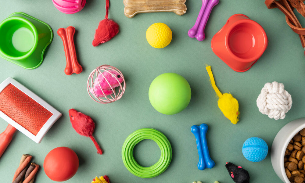 Plásticos seguros para mascotas en sus productos diarios