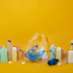 De la resina al futuro: el fascinante ciclo de vida del plástico en la manufactura moderna De la resina al futuro: el fascinante ciclo de vida del plástico en la manufactura moderna