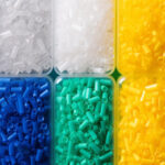 Cómo los aditivos influyen en el acabado superficial del plástico