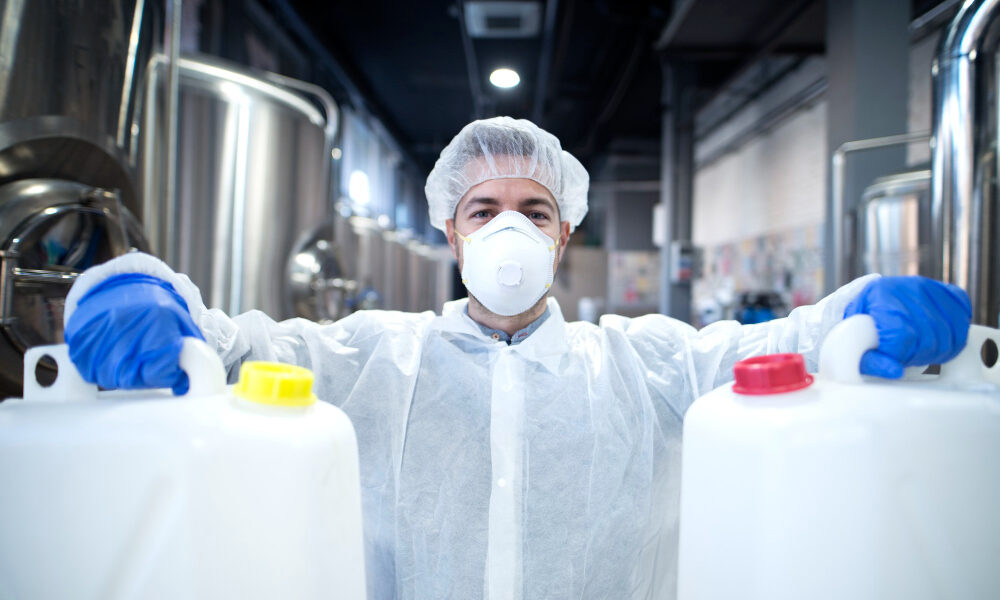 PET CZ-328 para botellas de gran formato: estabilidad y resistencia bajo presión